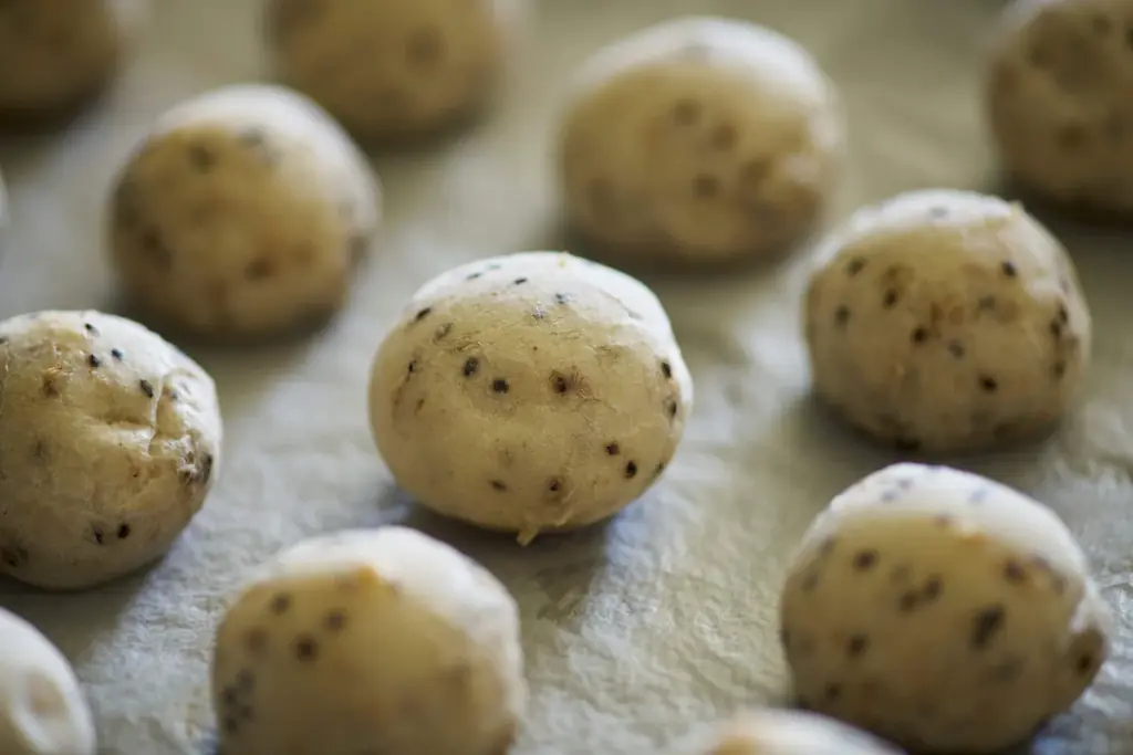 いよいよ10月24日(金)解禁！「北海道どら焼きヌーボー」。どら焼きにも旬があります。今秋収穫した新小豆を最速で餡に仕立てどら焼きにしました。 画像 15