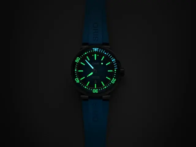 Oris、精鋭ダイバーを導く至高のタイムピース「アクイス プロ 1000M」を発表 画像 5