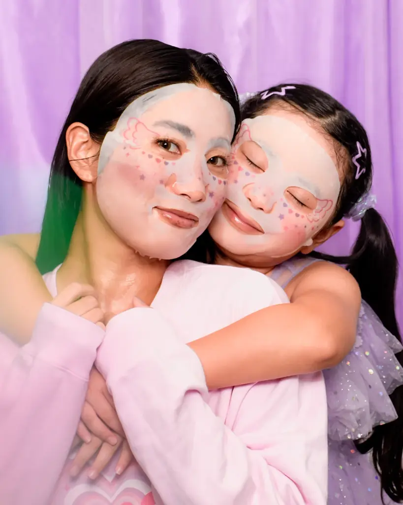 しなこがフルプロデュースするブランド〈 Pinaco(ピナコ）〉の限定商品がファミリーマートにて登場！ 画像 4