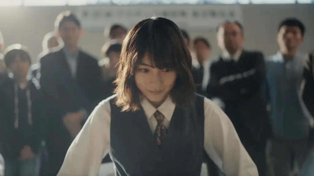 ドラマ『MISS KING / ミス・キング』第4話、「ABEMA」で無料配信開始！トラウマを乗り越えた、のん“飛鳥”×バディ・藤木直人“藤堂”！決意を固め、いざ反撃へ 画像 10