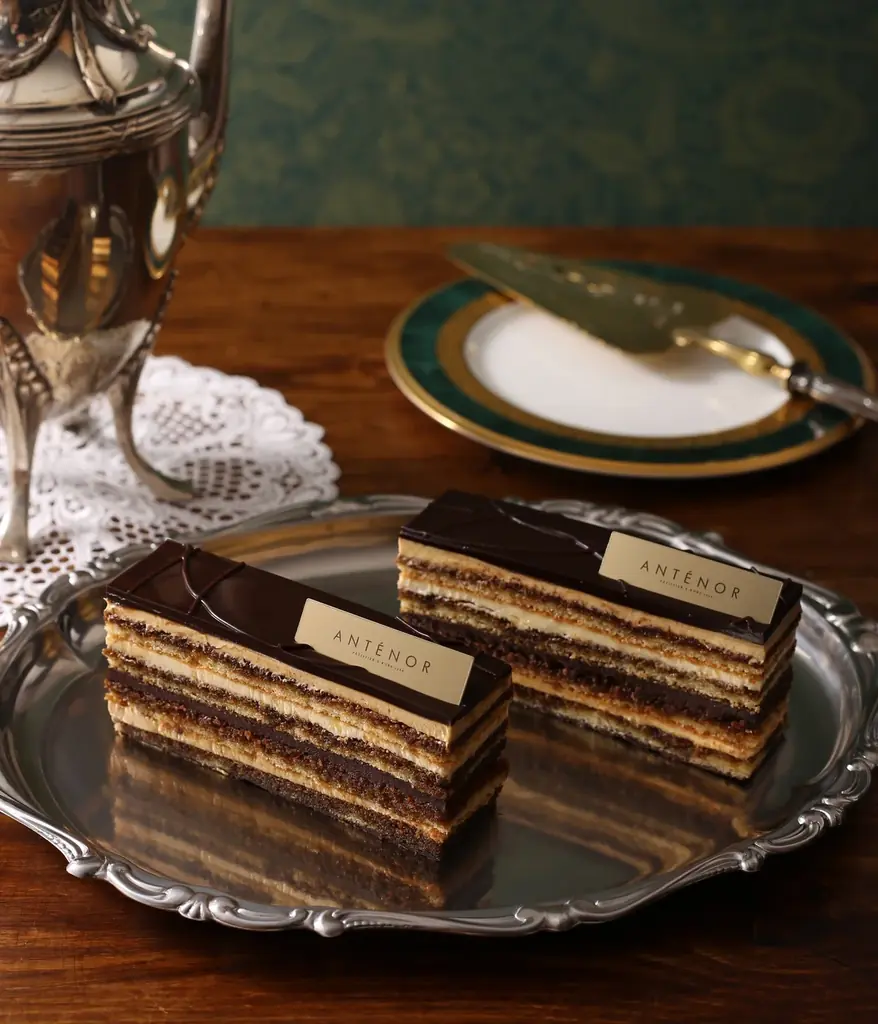【アンテノール】11月限定で老舗パティスリーがお届けする伝統スイーツ。時代を超えて愛され続けるクラシックなケーキで秋のティータイムを。 画像 2