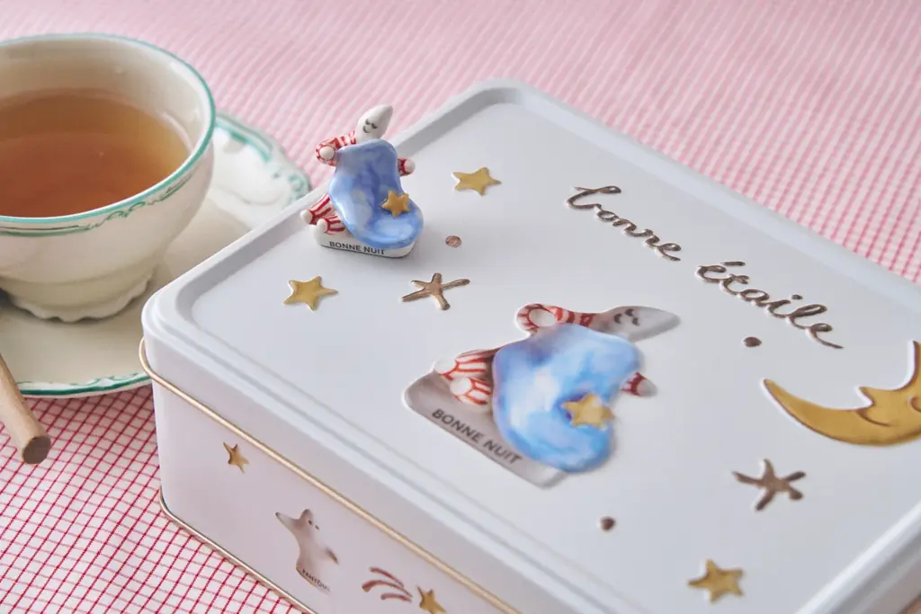 フェーブ作家と焼き菓子店が贈る、限定ビスケット缶が登場！Fèves × Fairycake Fair『クリスマスのちいさな物語』10/28(火)よりオンライン先行・11/1(土)より店頭で開催 画像 10