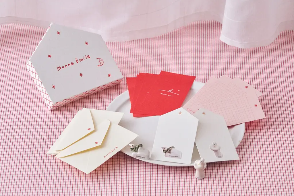 フェーブ作家と焼き菓子店が贈る、限定ビスケット缶が登場！Fèves × Fairycake Fair『クリスマスのちいさな物語』10/28(火)よりオンライン先行・11/1(土)より店頭で開催 画像 18