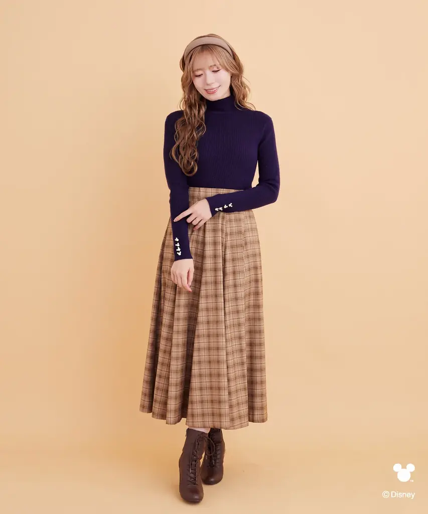 【Areeam】Disney Collectionより「ミッキーマウス」の新作が登場！冬の定番“ノルディック柄”とレトロな “チェック柄”が目を惹く主役アイテム 画像 4