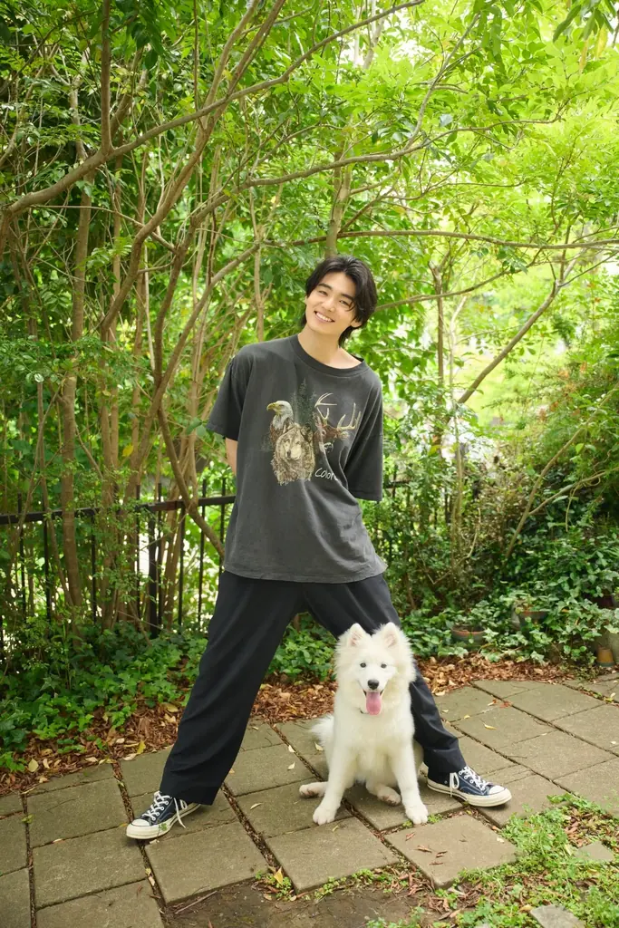 若手俳優のブレイク筆頭株の井内悠陽、多才さで魅せた初写真集　発売後、即重版出来！　地元・京都での「凱旋重版記念イベント」開催決定 画像 2