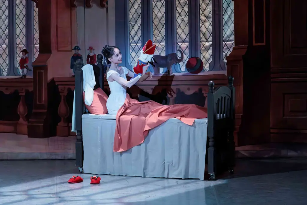 【メルキュール東京日比谷】今年のクリスマスは、東京バレエ団監修『くるみ割り人形』アフタヌーンティー、レペットによるディスプレイをメルキュール東京日比谷で。11月1日から特別プロモーション実施 画像 3