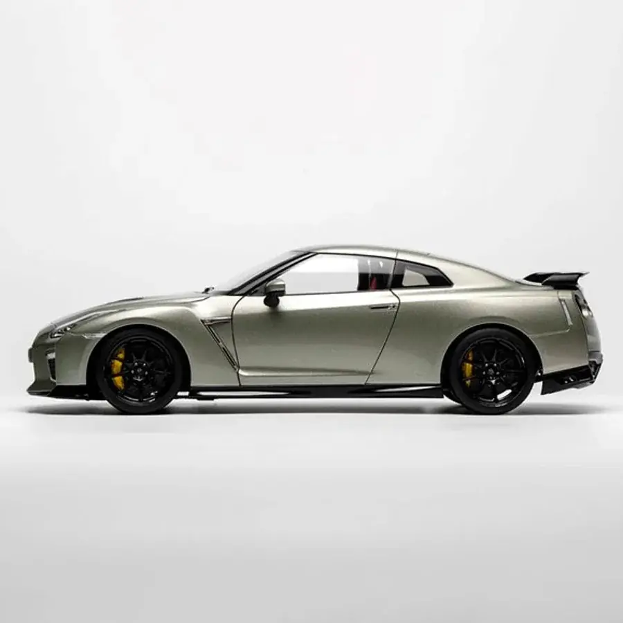 まるで実車のような迫力・・・日産 GT-R (R35) の 1/18 スケールミニカーが CAMSHOP.JP で販売開始！ 画像 3