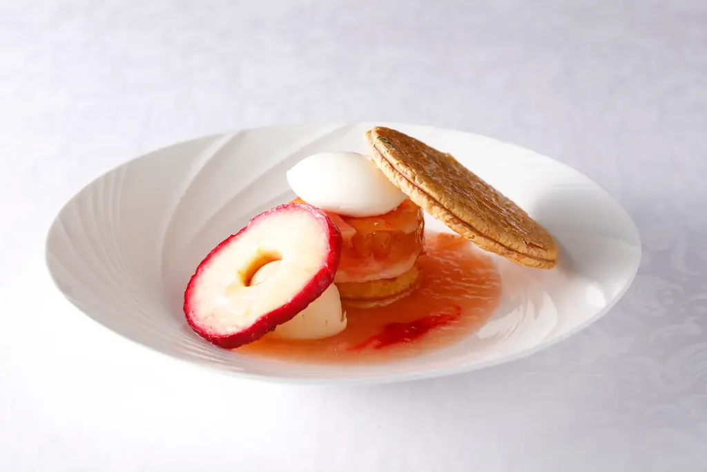 「資生堂パーラー 銀座本店サロン・ド・カフェ」、京都“丹波栗”やラ・フランスを使った、実りの秋を楽しむパフェが登場 画像 5