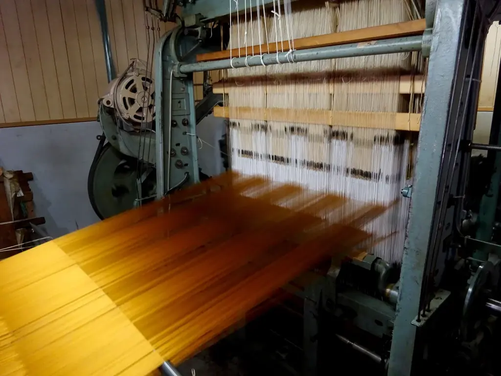 伝統の西陣織×誕生40周年の和菓子「紡ぎ詩」がコラボした、“こころを紡ぐ”特別なひと箱。公式WEBにて数量限定販売いたします。 画像 11