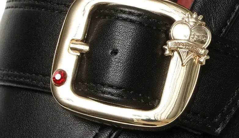 『ディズニー ツイステッドワンダーランド ザ アニメーション』の世界観を表現したローファーが2025年10月24日(金)より登場 画像 4