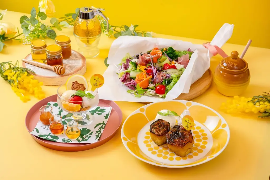 &honey（アンドハニー）×おふろcafe utataneが「#ハチミツまみれ」コラボレーションおふろ・サウナイベントや商品体験ブース、限定カフェメニューを展開します 画像 2