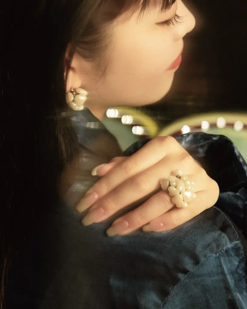 クリスマスギフトにも。e.m. group 3ブランドから「2025 HOLIDAY COLLECTION」が11/1発売。幸運を呼ぶモチーフなどの新作ジュエリー 画像 10