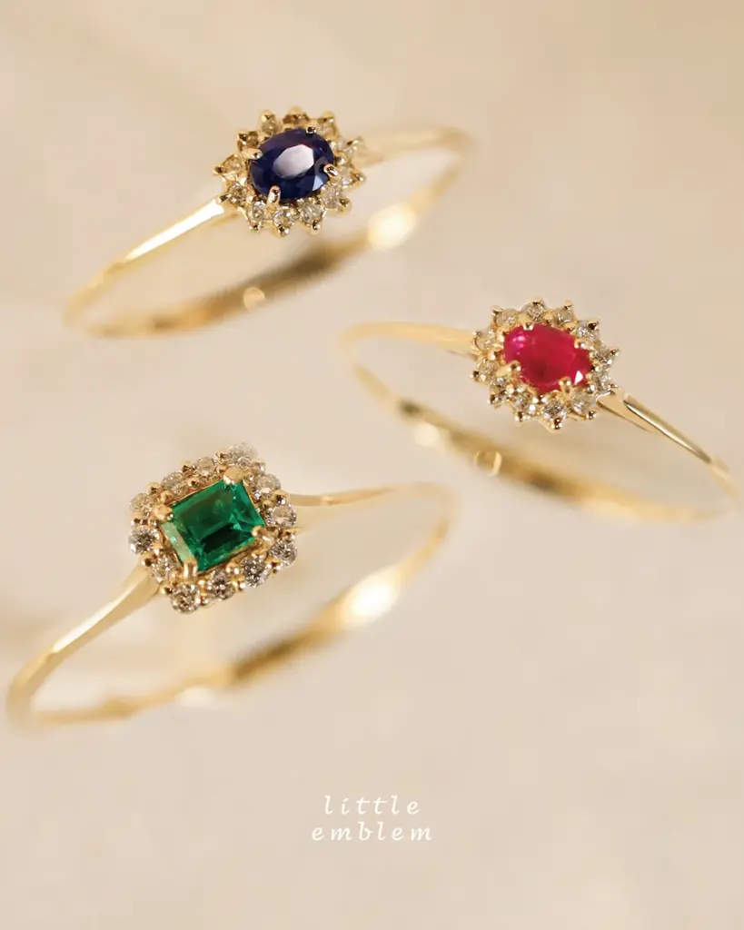 クリスマスギフトにも。e.m. group 3ブランドから「2025 HOLIDAY COLLECTION」が11/1発売。幸運を呼ぶモチーフなどの新作ジュエリー 画像 15