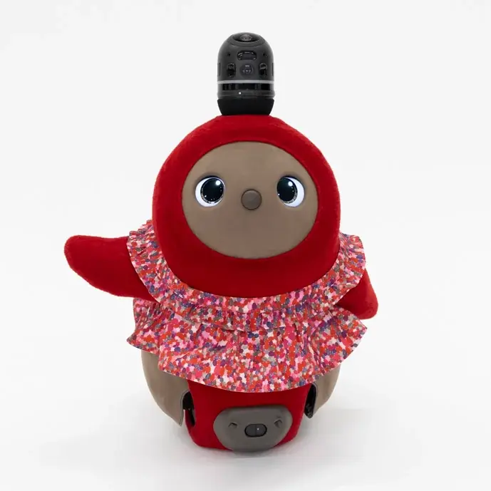 『LOVOT』が「ヘラルボニー」とコラボレーション。異彩を放つアーティストの作品が、『LOVOT』との日常を彩るウェアコレクションに。 画像 8