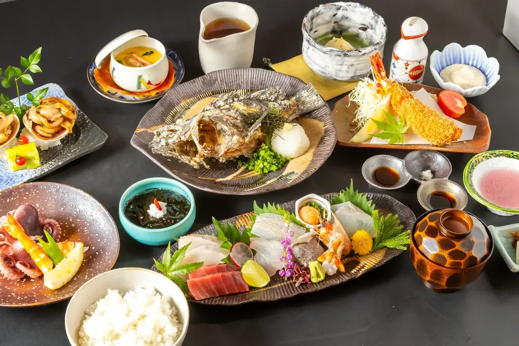 《Youtuberきまぐれクック監修》Carry On社による新スタイルの鮮魚店併設食堂『うお一番』に運営サポートとして参画 画像 1