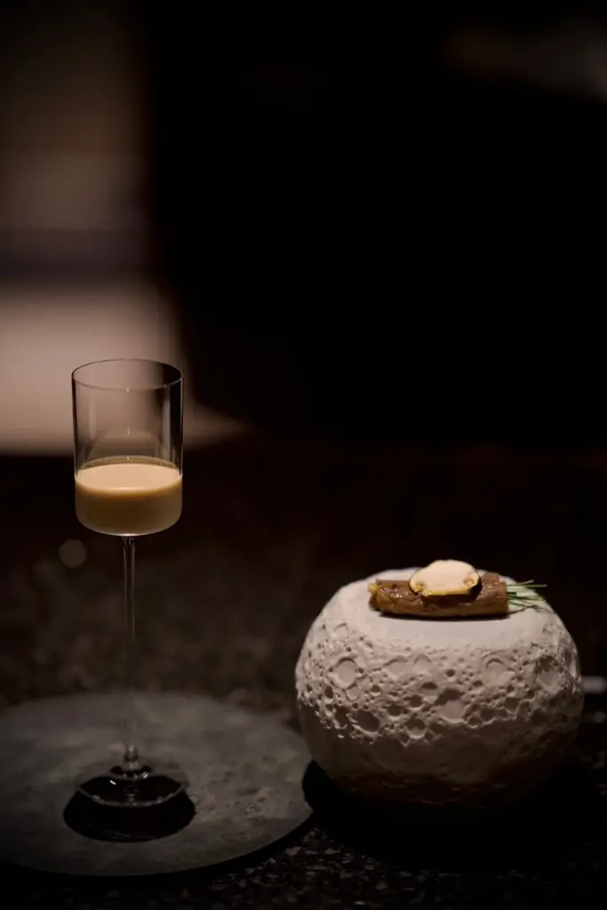 大阪・四ツ橋「MEL COFFEE」より、秋のOMAKASEコースと、ミシュラン一つ星「アニエルドール」との特別コラボレーションのお知らせ。 画像 2