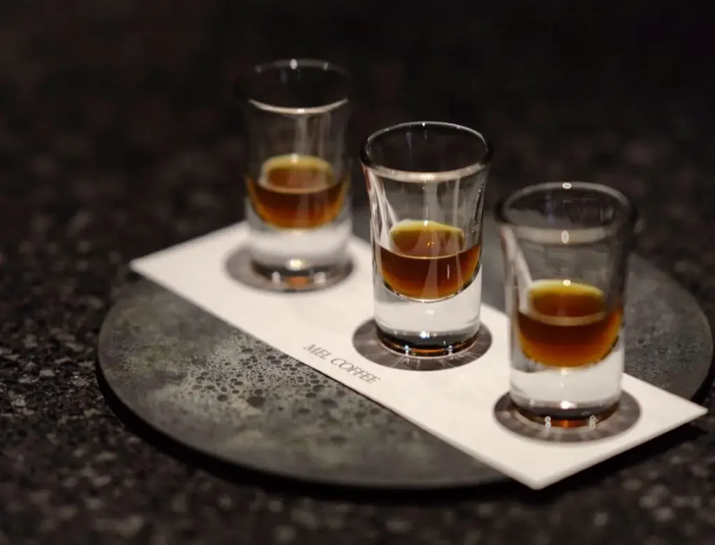 大阪・四ツ橋「MEL COFFEE」より、秋のOMAKASEコースと、ミシュラン一つ星「アニエルドール」との特別コラボレーションのお知らせ。 画像 7