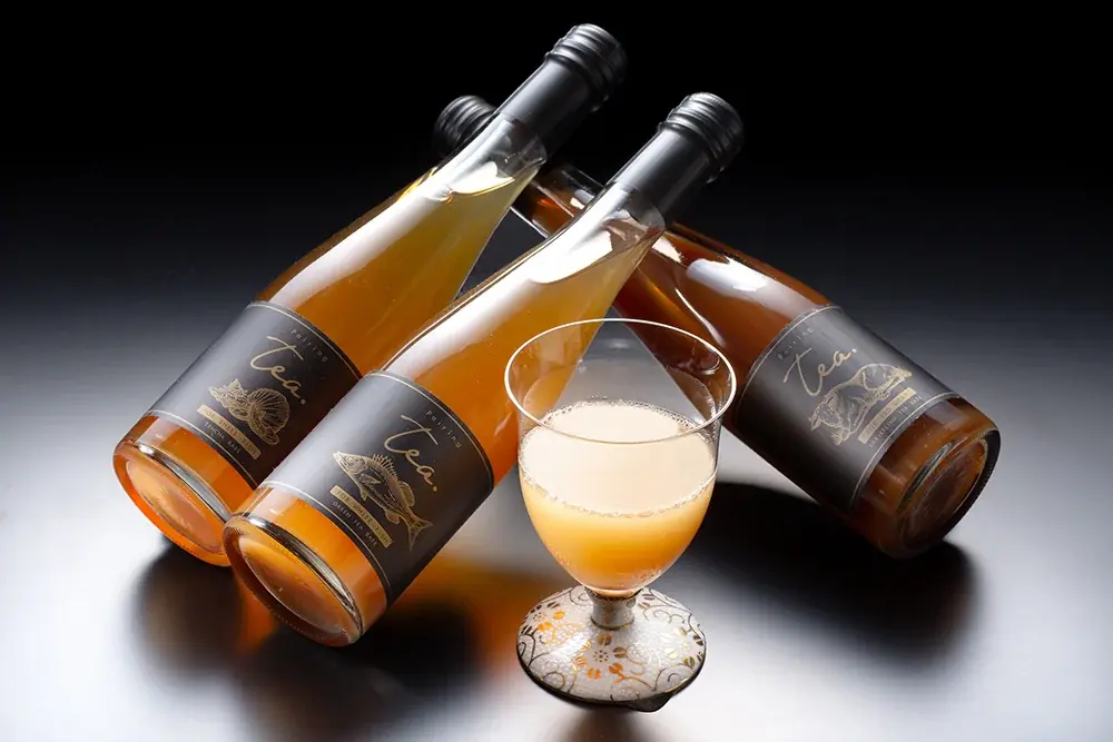 加賀・山中温泉【のどぐろ・能登牛・ズワイ蟹】会席料理と “SAKE BAR べに蔵” で地酒3種の飲み比べ 画像 8