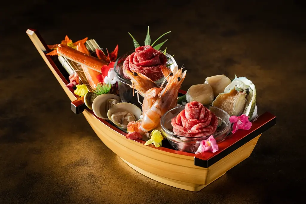 『和牛放題の殿堂 秋葉原 肉屋横丁』にて5周年の感謝を込めて期間限定「豪華舟盛り」をご提供 画像 2