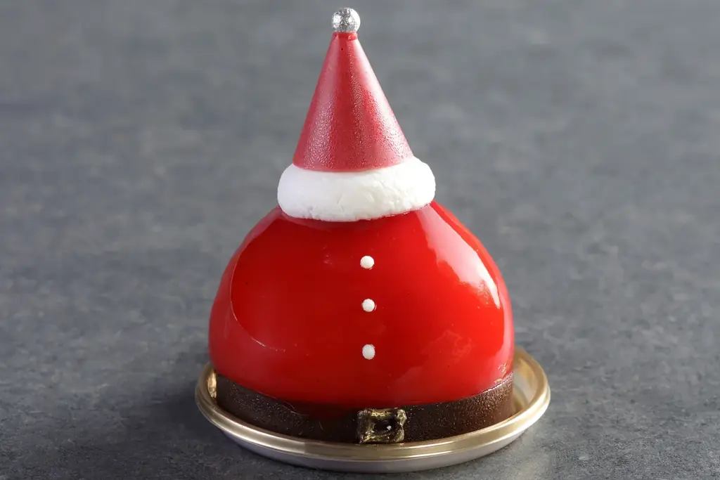 【シェラトン都ホテル大阪】ツリーやリースをイメージしたおひとりさまサイズのクリスマスケーキが登場　冬季限定スイーツ＆パン販売 画像 3