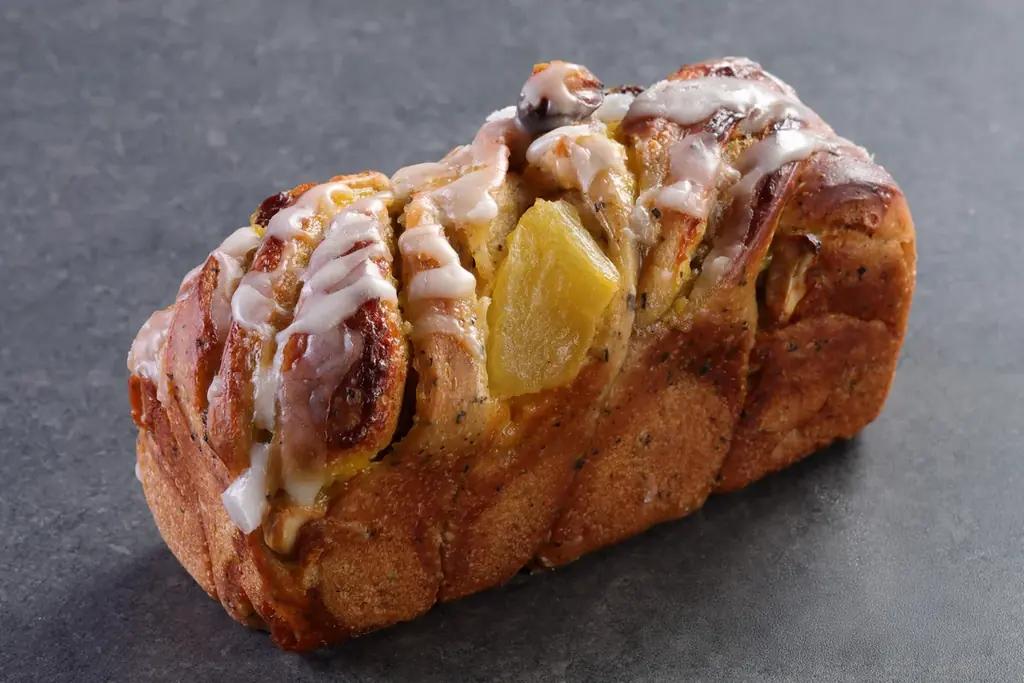 【シェラトン都ホテル大阪】ツリーやリースをイメージしたおひとりさまサイズのクリスマスケーキが登場　冬季限定スイーツ＆パン販売 画像 8