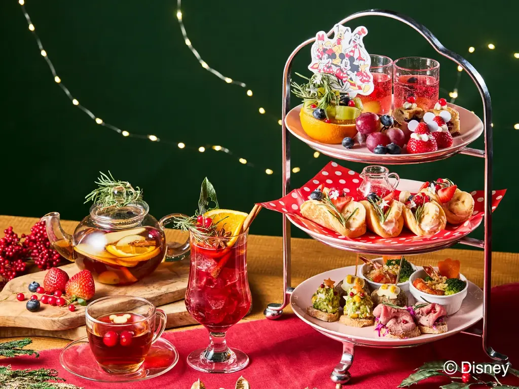 【ディズニーの世界観で楽しむクリスマス】「Disney HARVEST MARKET」でキャラクター個室がクリスマス仕様に。クリスマス限定メニューも販売。 画像 8