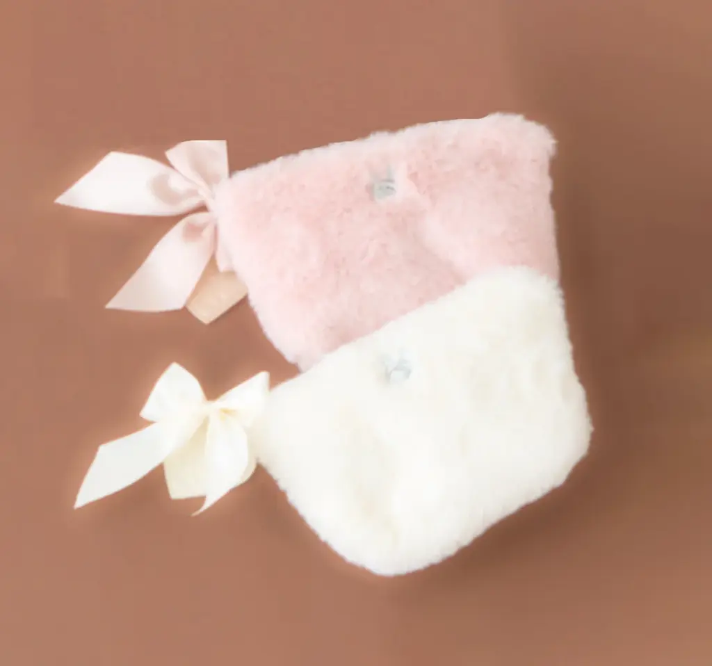 大人気のナルミヤキャラクターズ「べリエちゃん」とレディースアパレルブランド「Mi-je（ミジェ）」の初コラボ商品が2025年11月8日(土)より発売。 画像 12