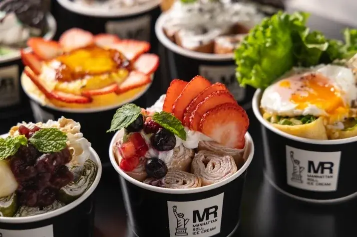 “この冬の新定番スイーツ”が登場！マンハッタンロールアイスクリーム『ロールクレープ』発売｜名古屋大須・岡崎で同時スタート 画像 2