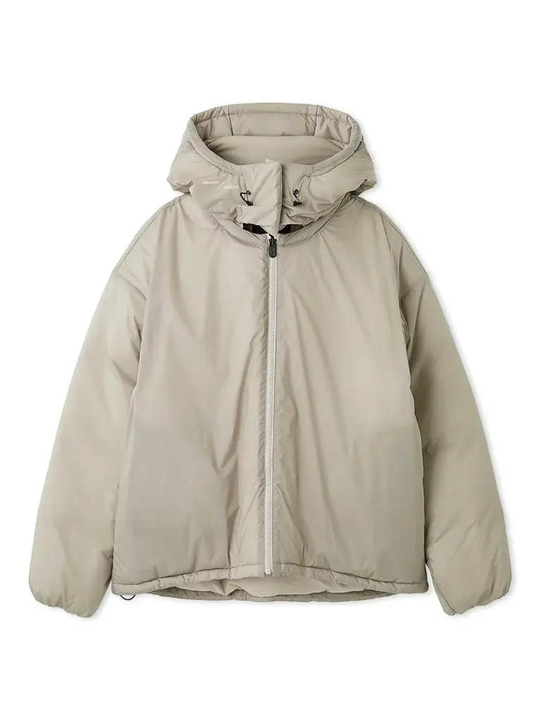 【emmi ｜ Mizuno】ミズノの機能素材を使用した初のアパレルコレクションが誕生　コラボレーションスニーカーと合わせたトータルコーディネートを提案 画像 6