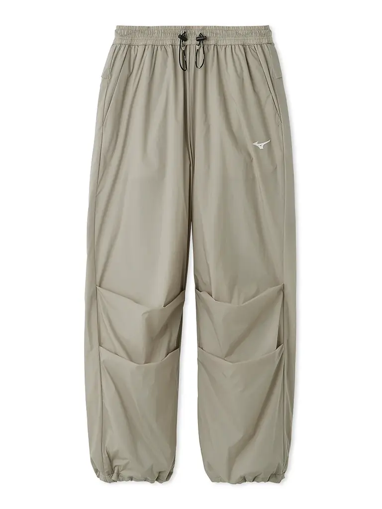 【emmi ｜ Mizuno】ミズノの機能素材を使用した初のアパレルコレクションが誕生　コラボレーションスニーカーと合わせたトータルコーディネートを提案 画像 12