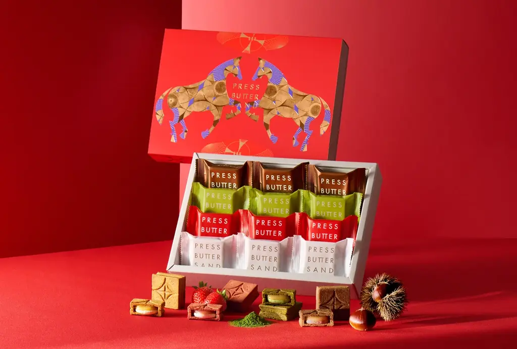 11月20日発売｜PRESS BUTTER SAND『午』デザインの新春限定BOX