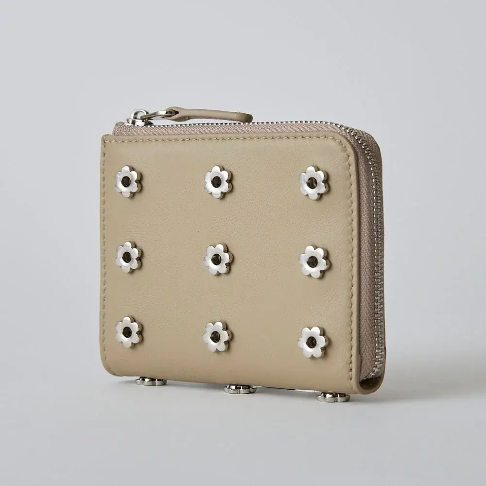 “少しの甘さ”を纏う、私らしい秋。【HASHIBAMI】から新作小物コレクションが登場。 画像 8