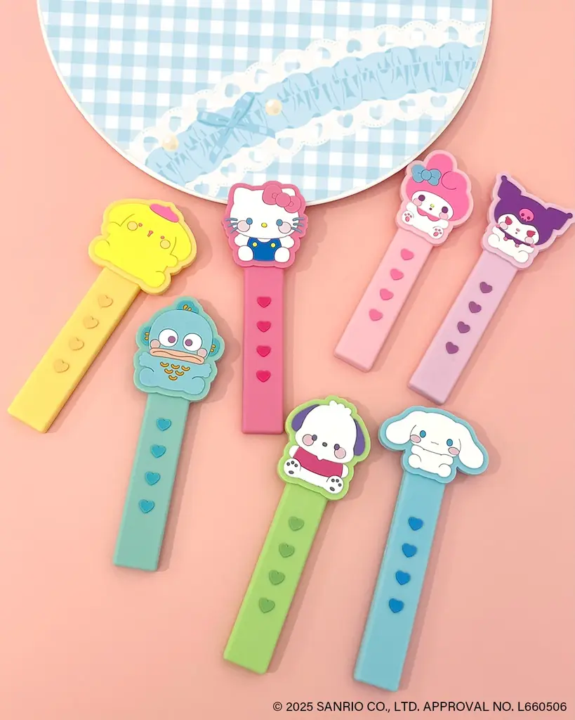 『サンリオキャラクターズ』の‟ぷにゅ”っとした表情がかわいい新作雑貨がサンキューマートより11月中旬に新発売！「ハローキティ」たちがカラフルポップなアイテムに変身【全品390円（税込429円）】 画像 4