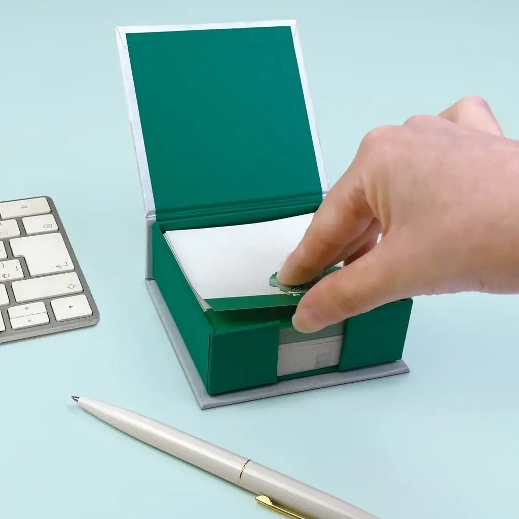 色エンピツ作家 かわばたあきこが描く、ワンダーランドへと誘うアートグッズ〈メモボックス〉と〈ミニアートボックス〉が、10月29日（水）より新発売！ 画像 5