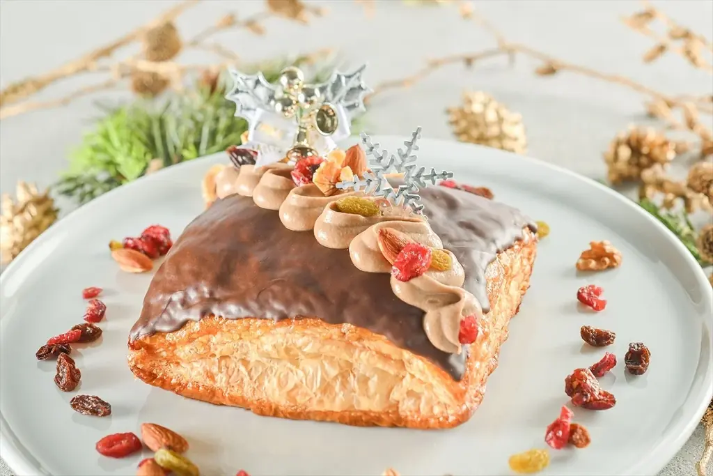 【Butteryららぽーと安城限定】3種の新作ビッグパイ「クリスマスミルフィーユ」11月1日より事前予約スタート！ 画像 3