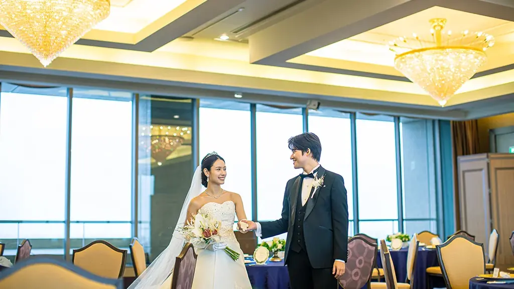 埼玉県内屈指のスカイビューを誇るロイヤルパインズホテル浦和では 「貸し切りスカイウエディングプラン」を2025年11月より先行販売開始いたします。 画像 3