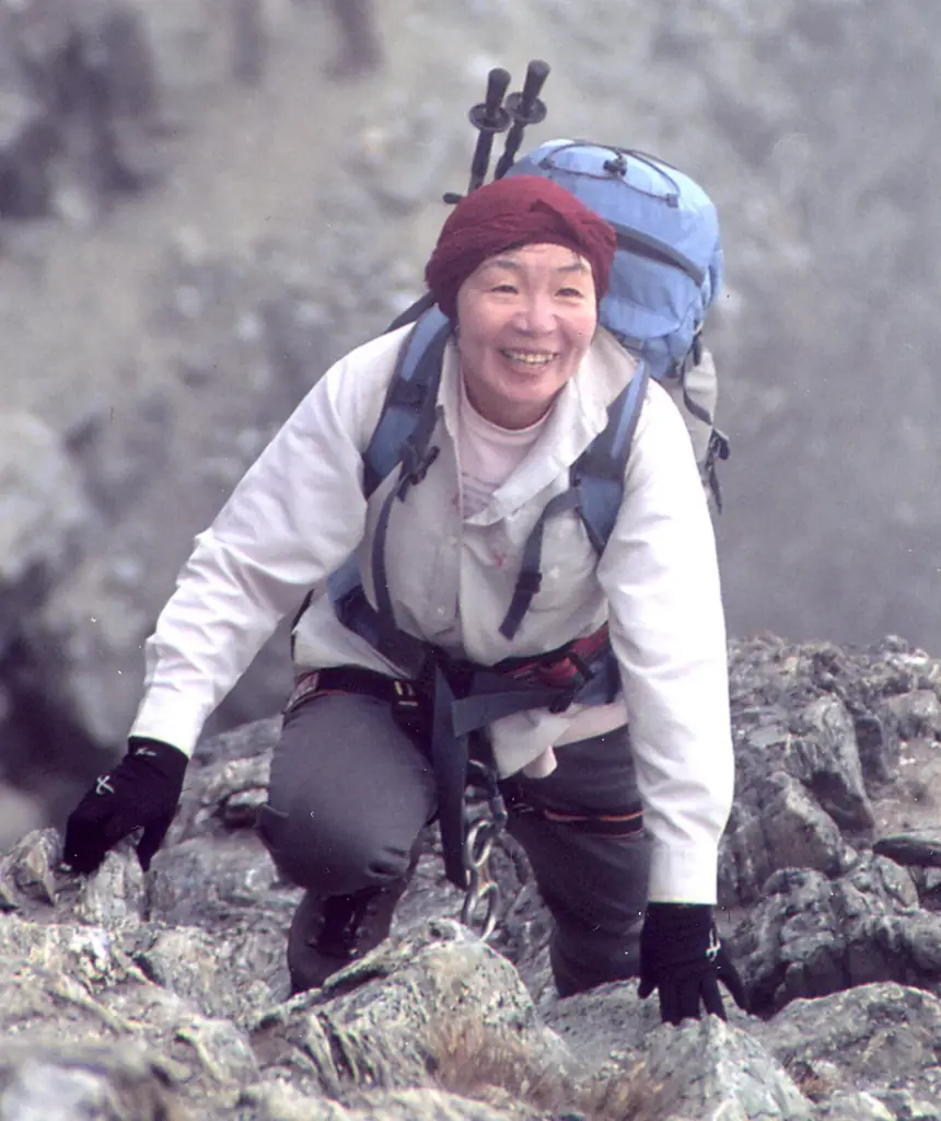 吉永小百合さん主演映画でも話題！世界初の快挙をなしとげた日本人女性登山家〈初の伝記絵本〉『世界ではじめてエベレストの頂点に立った女性　登山家 田部井淳子の物語』10/28発売！ 画像 6