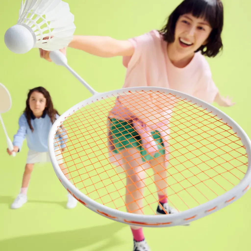 アートのような造形美！NEWデザインのバドミントン新発売。日常に“アーバン”なレジャーを。 画像 6