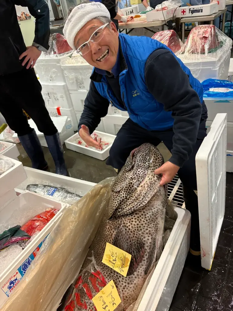 【11月も延長決定！】六本木で“1貫200円”の赤酢寿司体験！1.5万人が熱狂した「本格江戸前寿司15貫¥3,000コース」を限定開催┃鮨カゲロウプロジェクト 画像 3