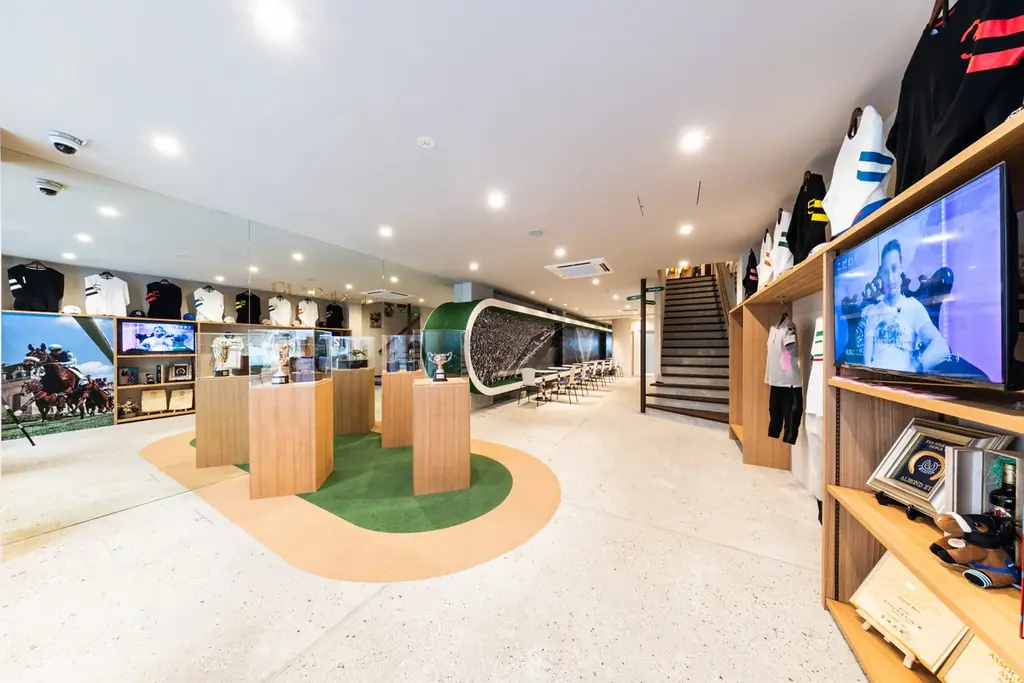 競馬をテーマにしたコンセプトストア「CL FASHION & CAFE」が2025年11月6日(木)京都にグランドオープン 画像 1
