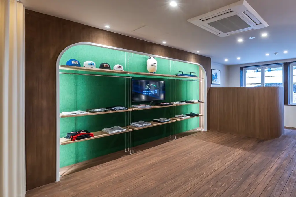 競馬をテーマにしたコンセプトストア「CL FASHION & CAFE」が2025年11月6日(木)京都にグランドオープン 画像 4