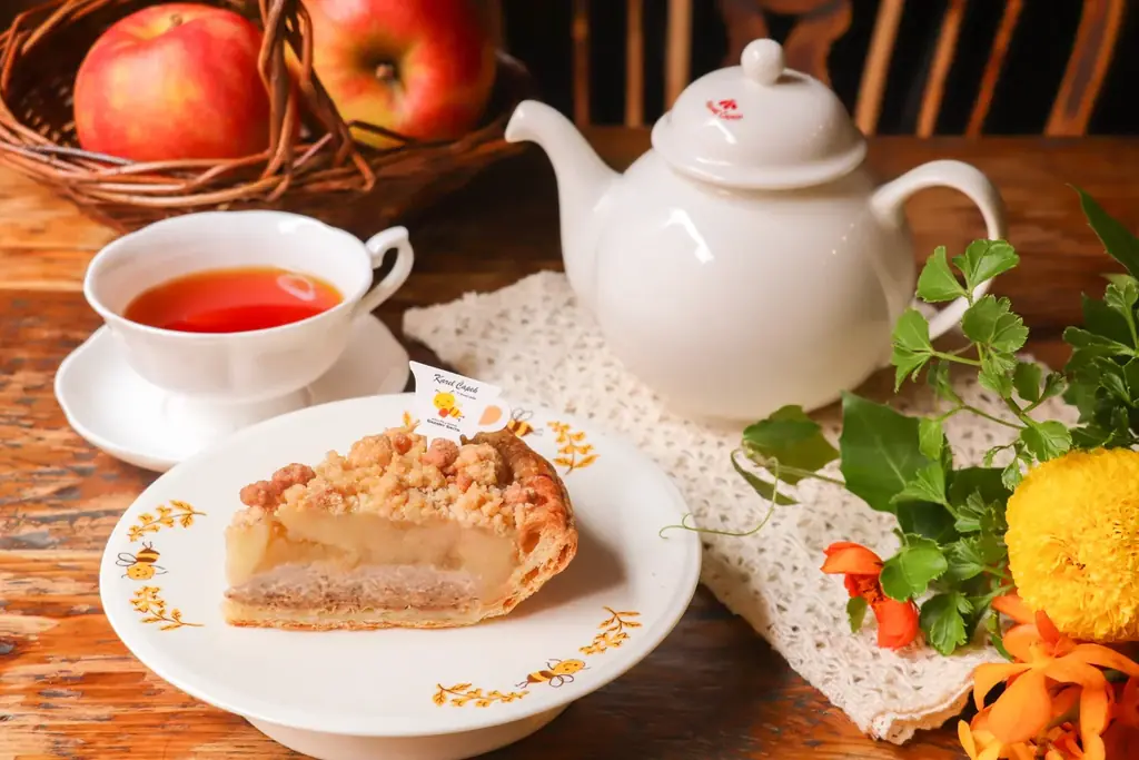 アップルパイ専門店「グラニースミス」、「カレルチャペック 紅茶店」とのコラボメニューを、2025年11月1日（土）“紅茶の日”より販売開始！ 画像 10