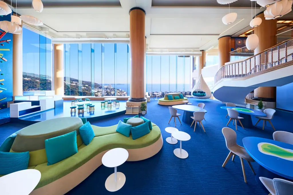 【リゾナーレ熱海】熱海の夜空を彩る、幻想的なクリスマス！「花火クリスマス」開催 画像 5