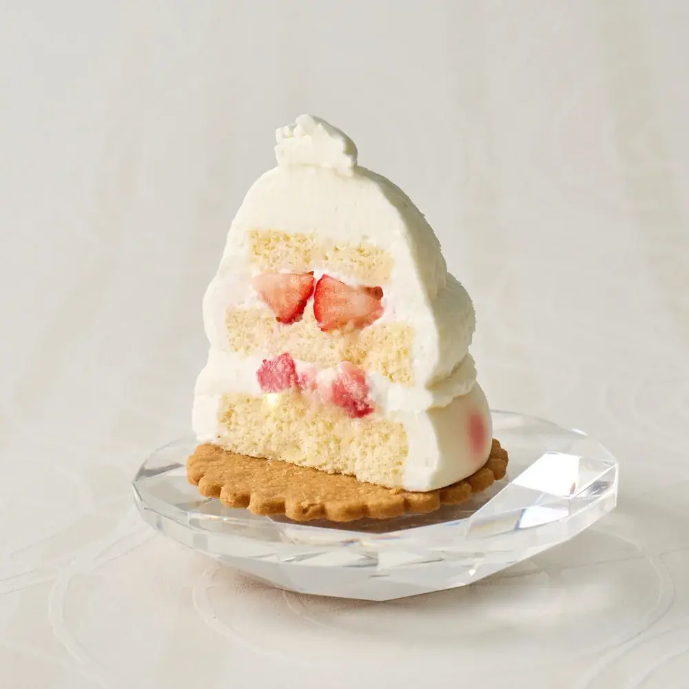 【ホテルグランヴィア大阪】ストーリー仕立てのクリスマスケーキと河内醸造ワイン漬けドライいちご使用のシュトーレンのご予約受付を開始 画像 4