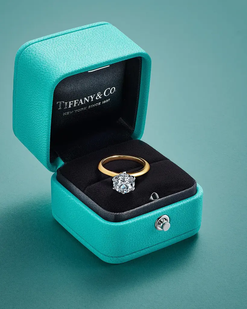 ティファニー、11月1日開始のブライダルフェア全国開催