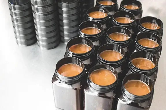 【日本初上陸】ニュージーランドの大自然から届く「クラフトマヌカハニー」養蜂歴50年超の養蜂家が生み出す「MOUNTAIN HARVEST」が日本に”初”登場！ 画像 4