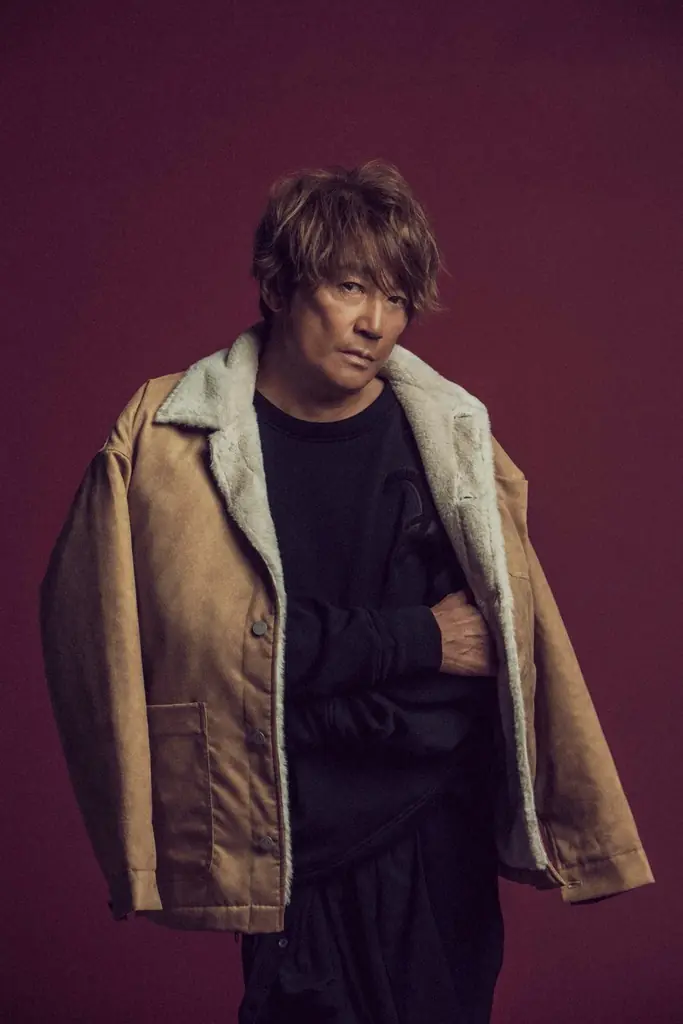 還暦を迎えた近藤真彦がメンズファッション誌『Rudo』に登場 画像 3