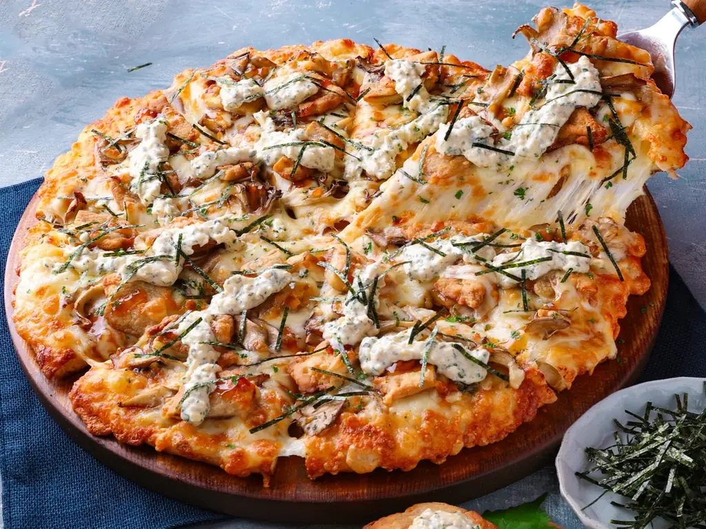 ピザーラ地産地消プロジェクト　神奈川県産 太刀魚と海苔を使った横浜市立大学コラボ『タチウオdeのりのり』　「浜大祭」で発売決定！ 画像 7