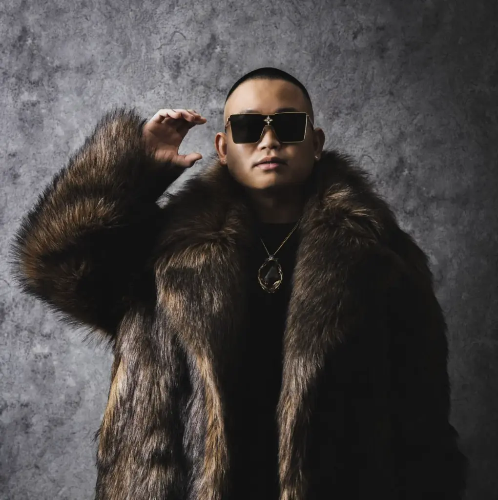 「プロジェクト【YOU】」スタート」〜第一弾はレスリー・キー × DJ CHARIの特別ビジュアルを公開〜 画像 3