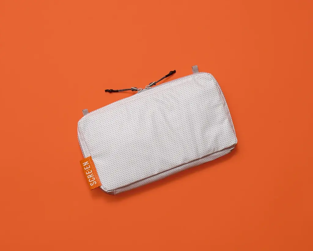 當真あみさん出演の新プロモーションムービーも公開 映画館のスクリーンを活用したアパレルコレクション「SCRE:EN」バックパックやポーチなど、第三弾が発売決定 画像 13